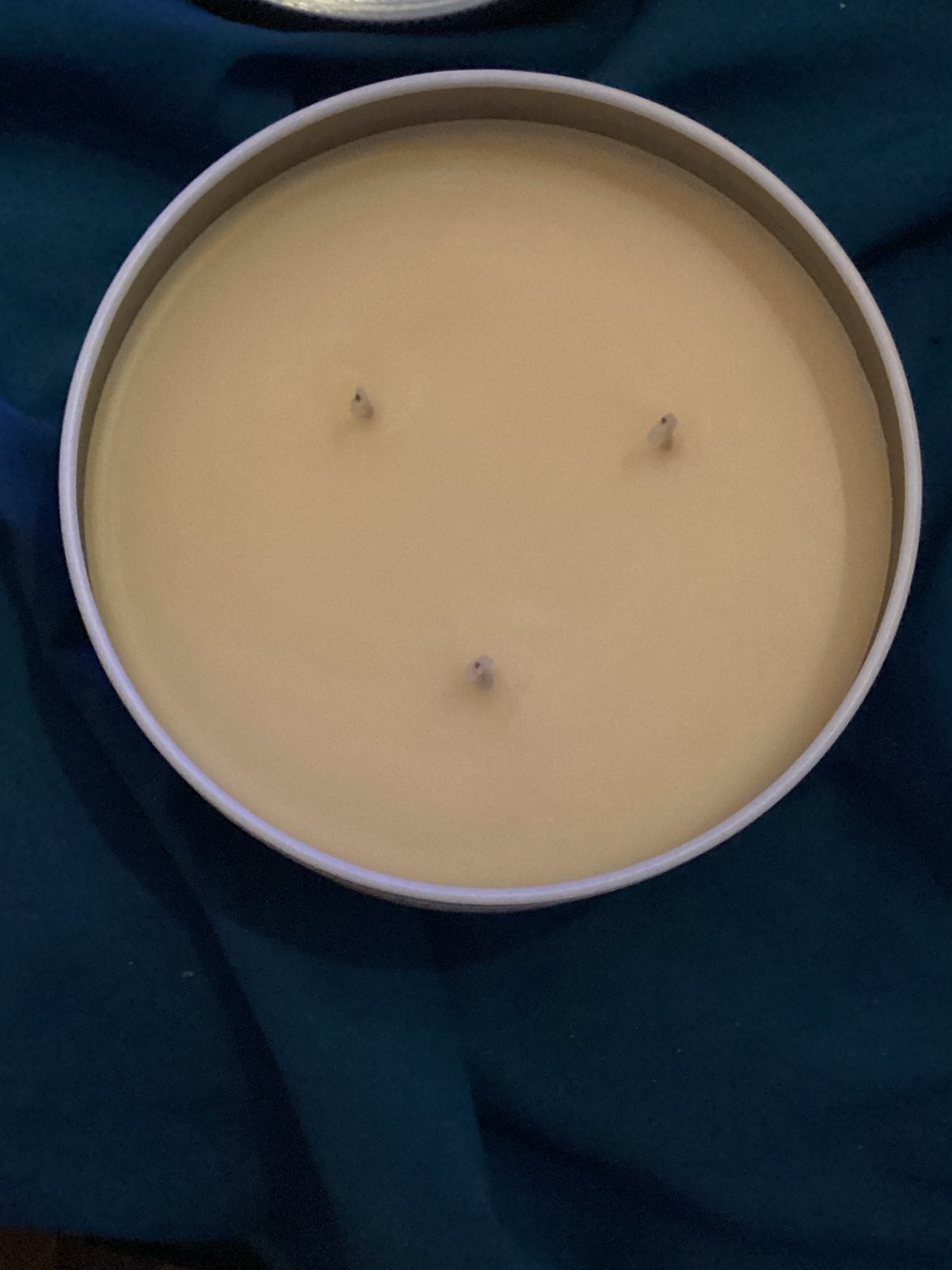 3-Wick Tin Candle  Golden Moonlight